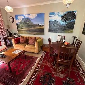 Guest house Constantia